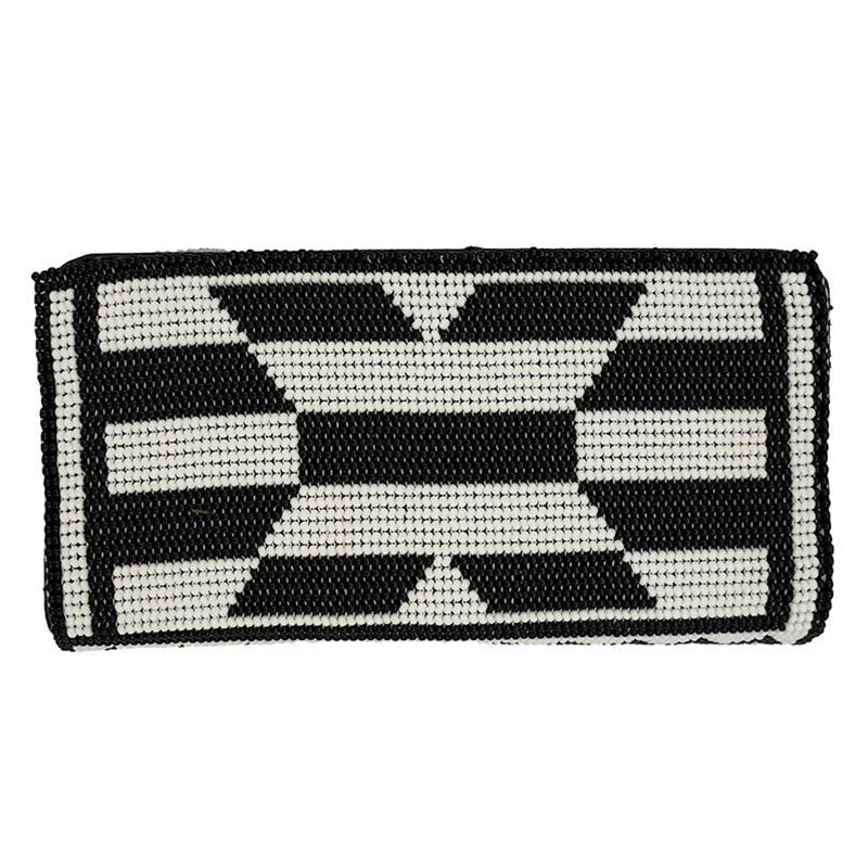 Beaded Clutch Bag 02