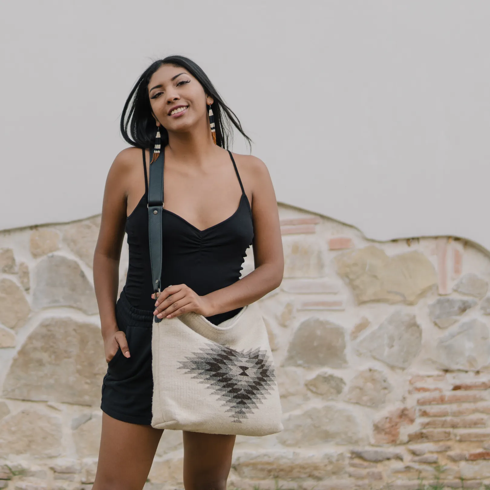 Chavela Shoulder Bag