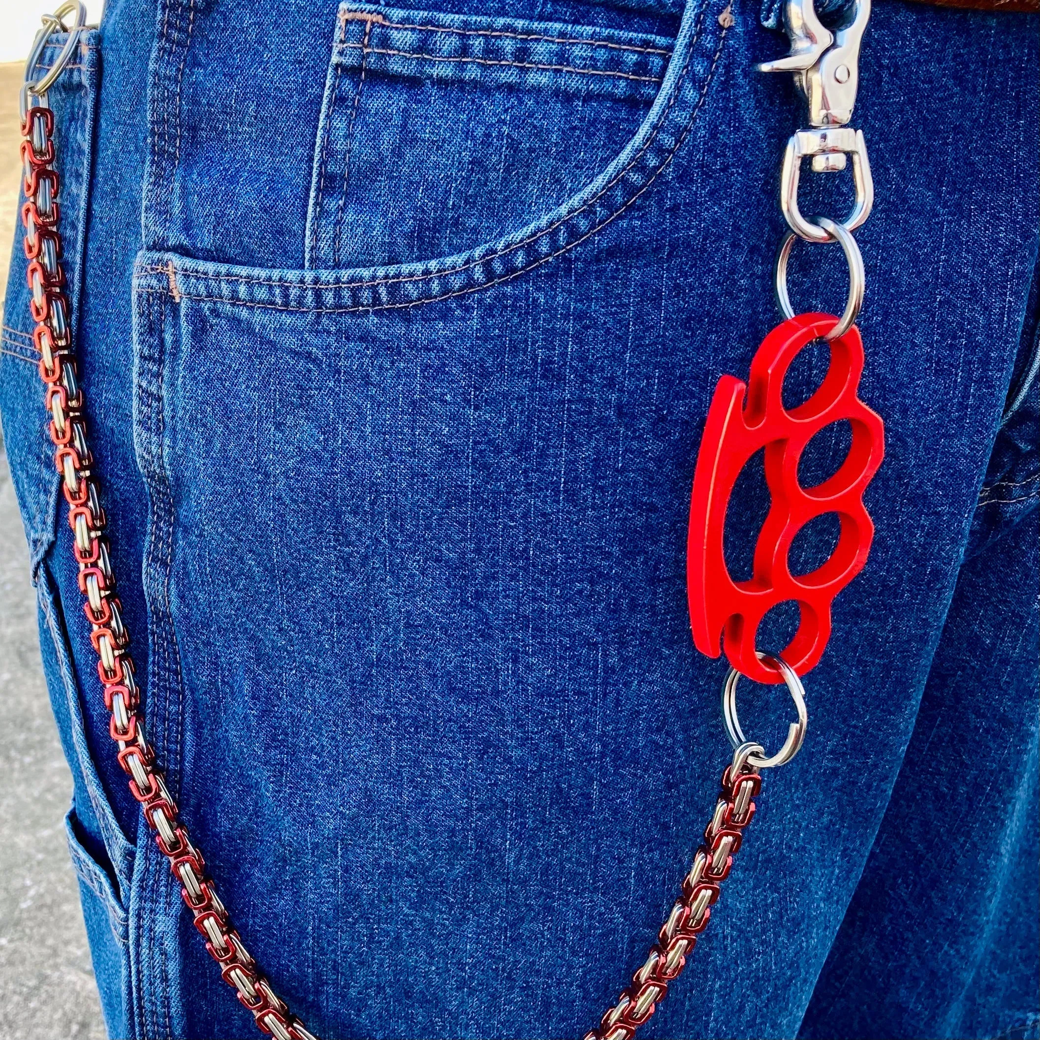 Four Finger Wallet Chain - Red & Silver Daytona Deluxe Chain - W/ Red Four Finger Ring 30 - WCK-2