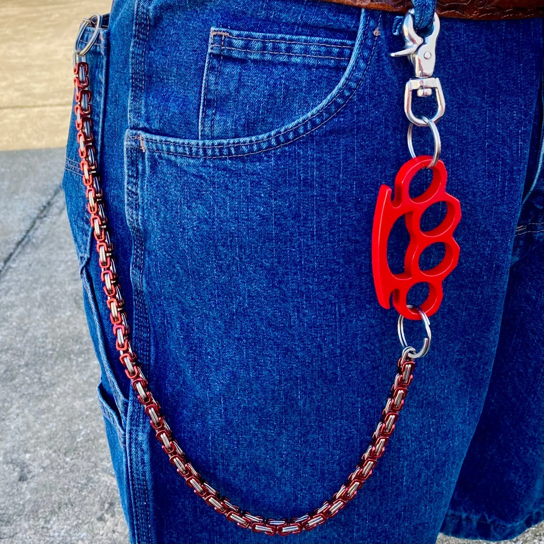 Four Finger Wallet Chain - Red & Silver Daytona Deluxe Chain - W/ Red Four Finger Ring 30 - WCK-2