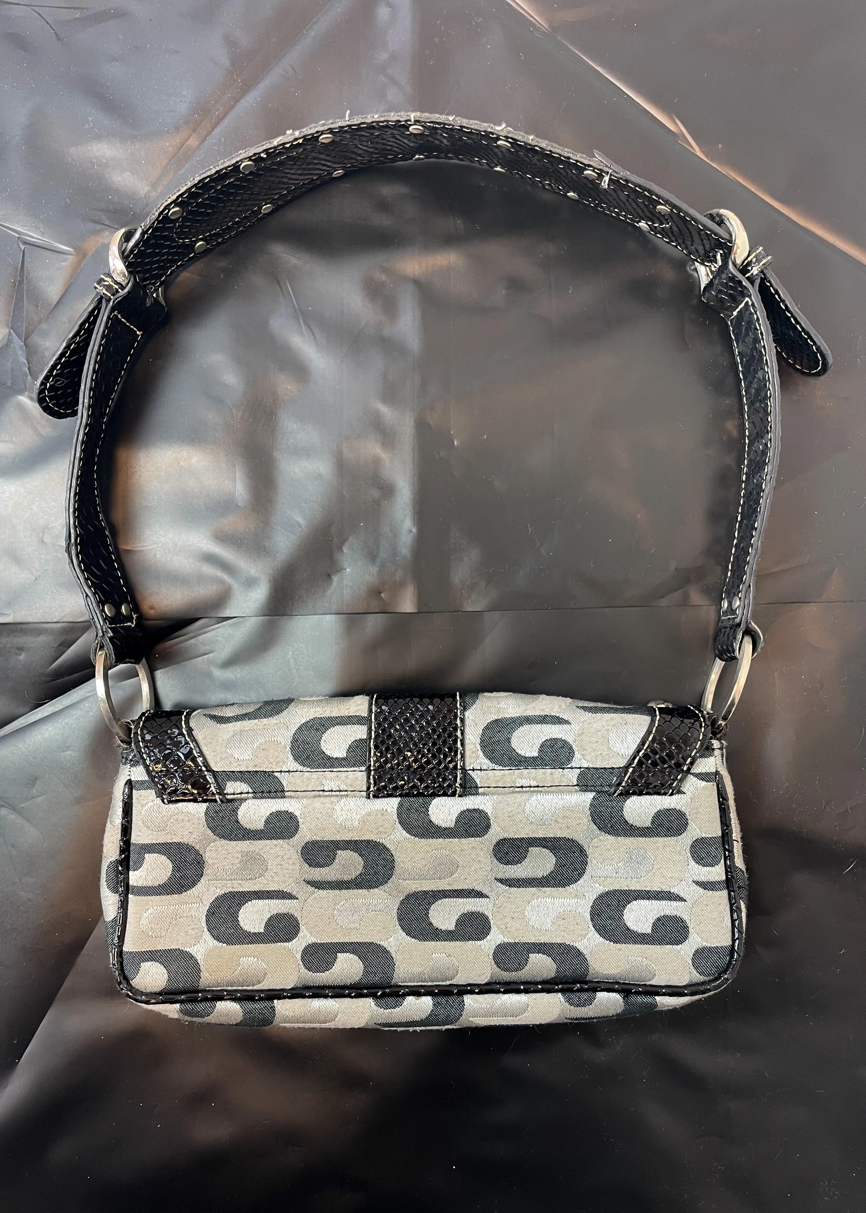 Guess Bag