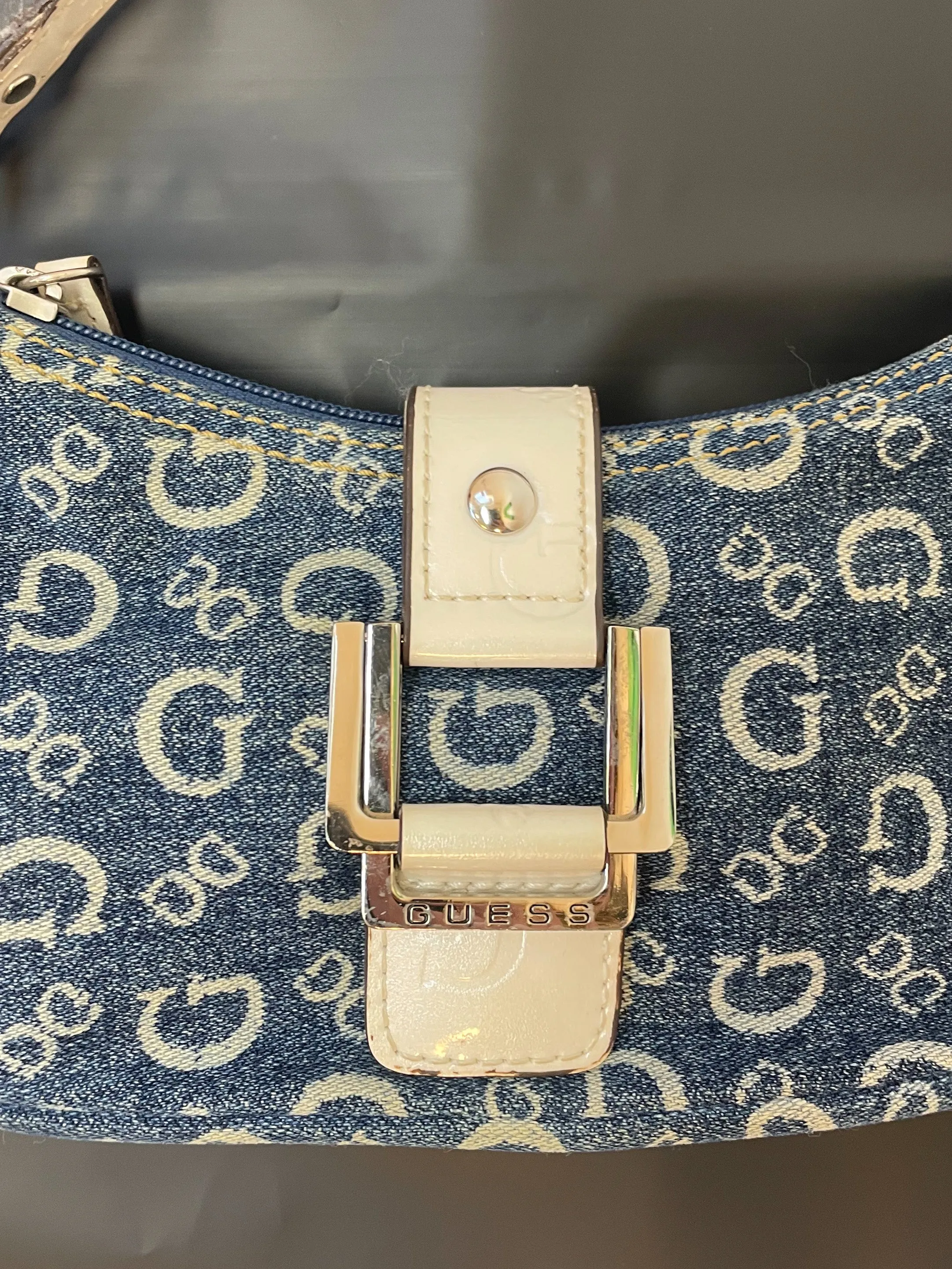 Guess Bag