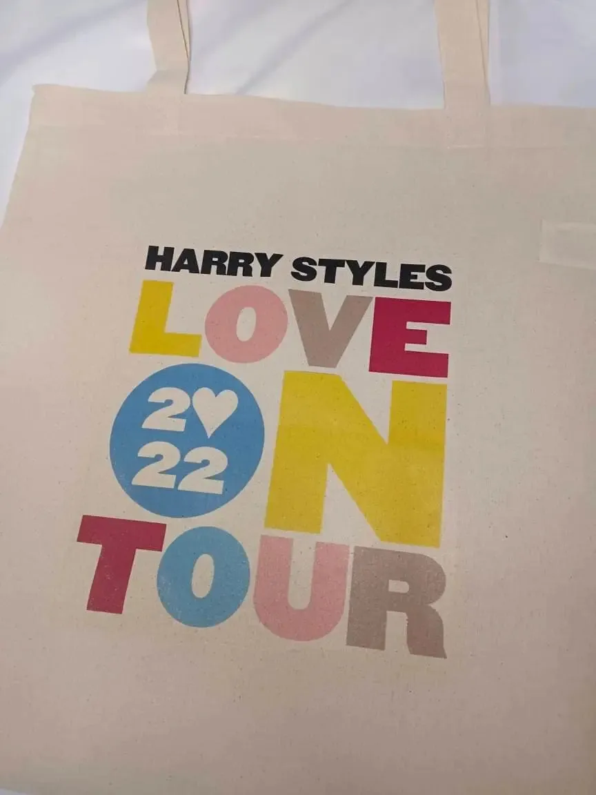 Love On Tour 2022 Tote Bag