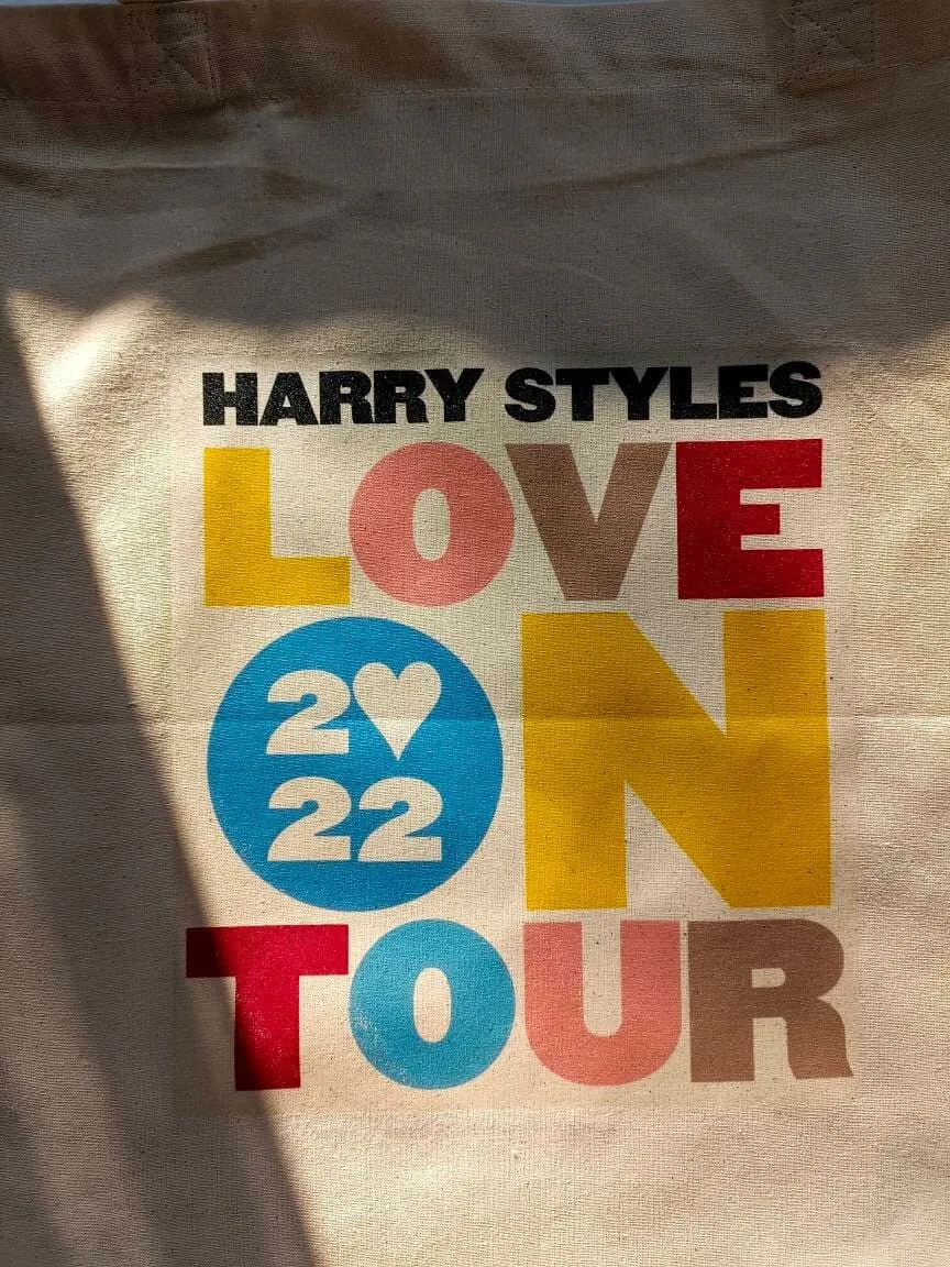 Love On Tour 2022 Tote Bag