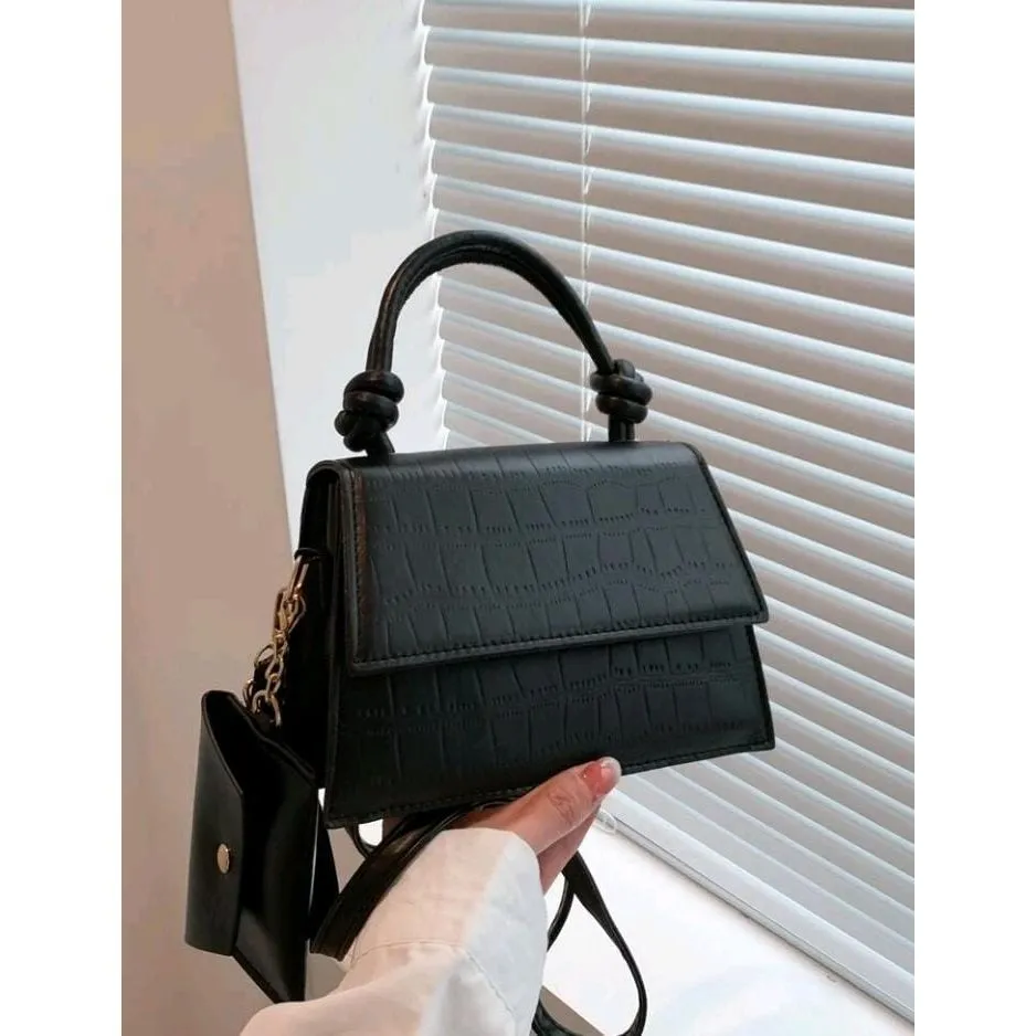 Portable Crossbody Flap Handbag