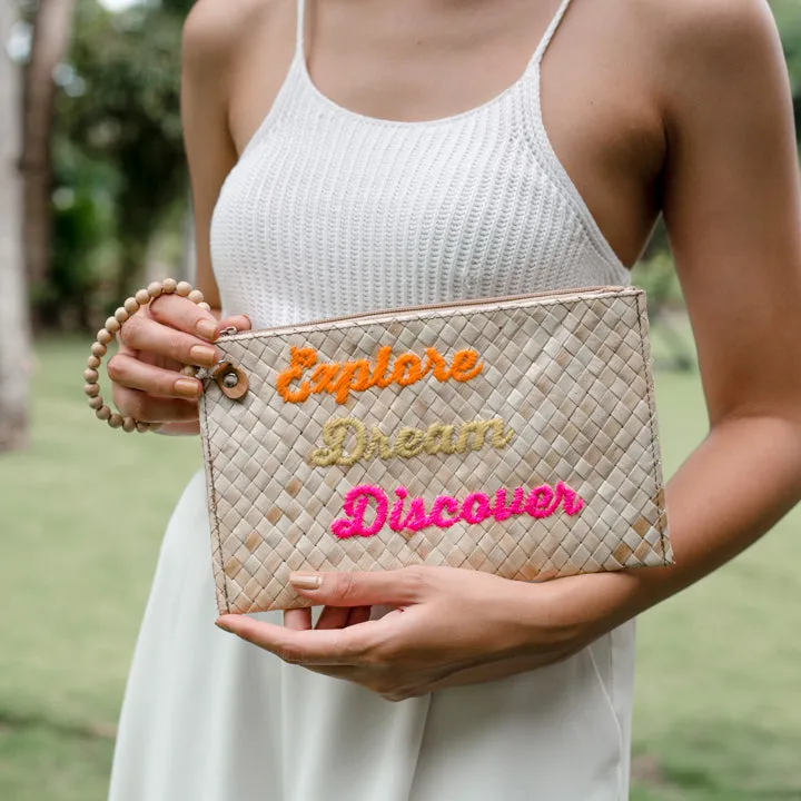 Quote Clutch: Explore Dream Discover