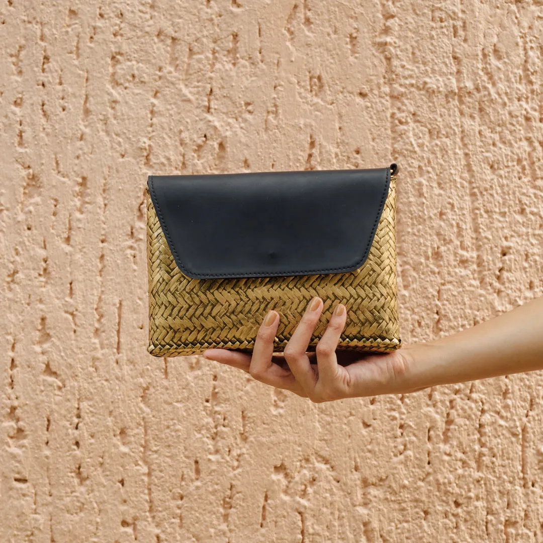 The Bamboo Clutch in Gold