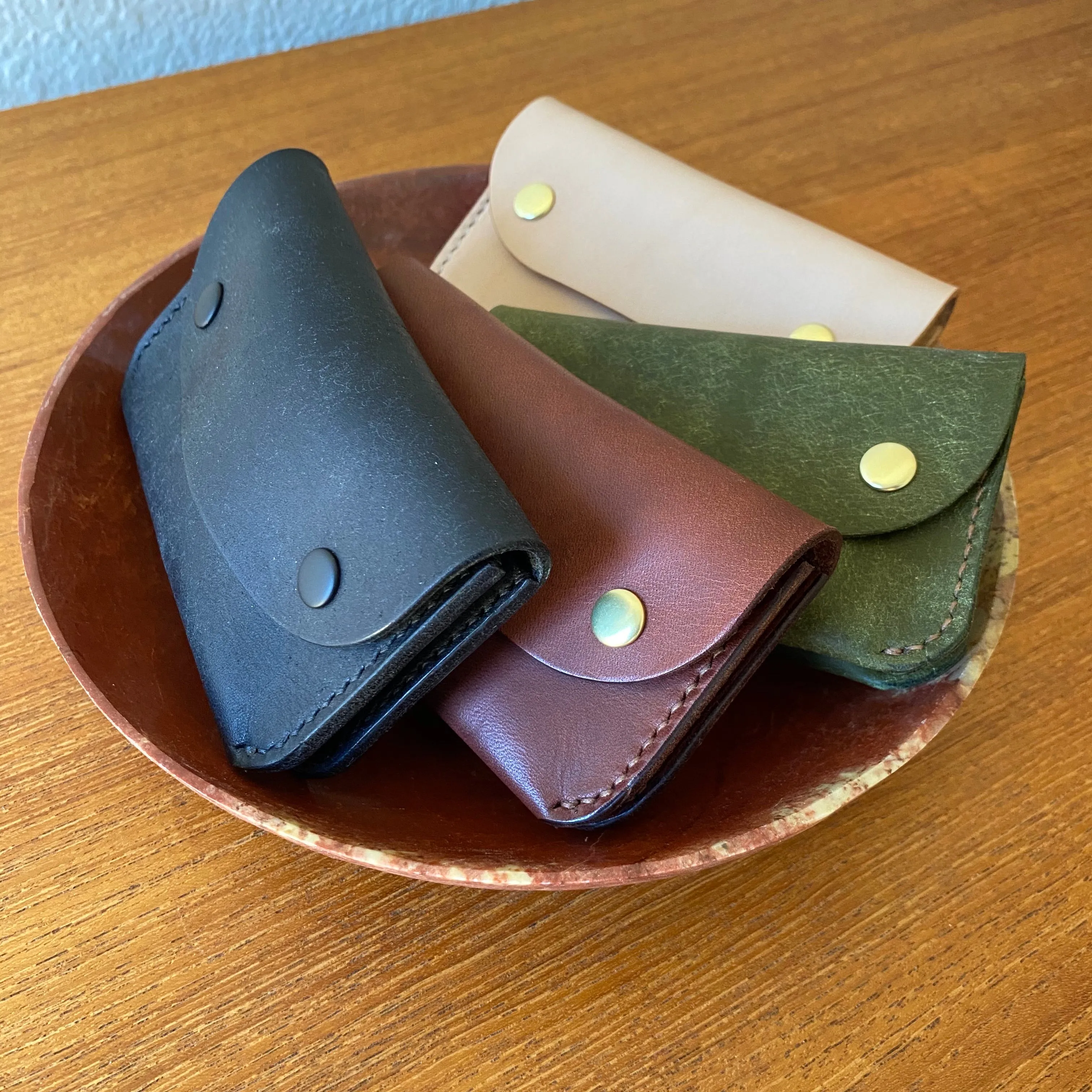 Two Pocket Bubble Coin Wallet